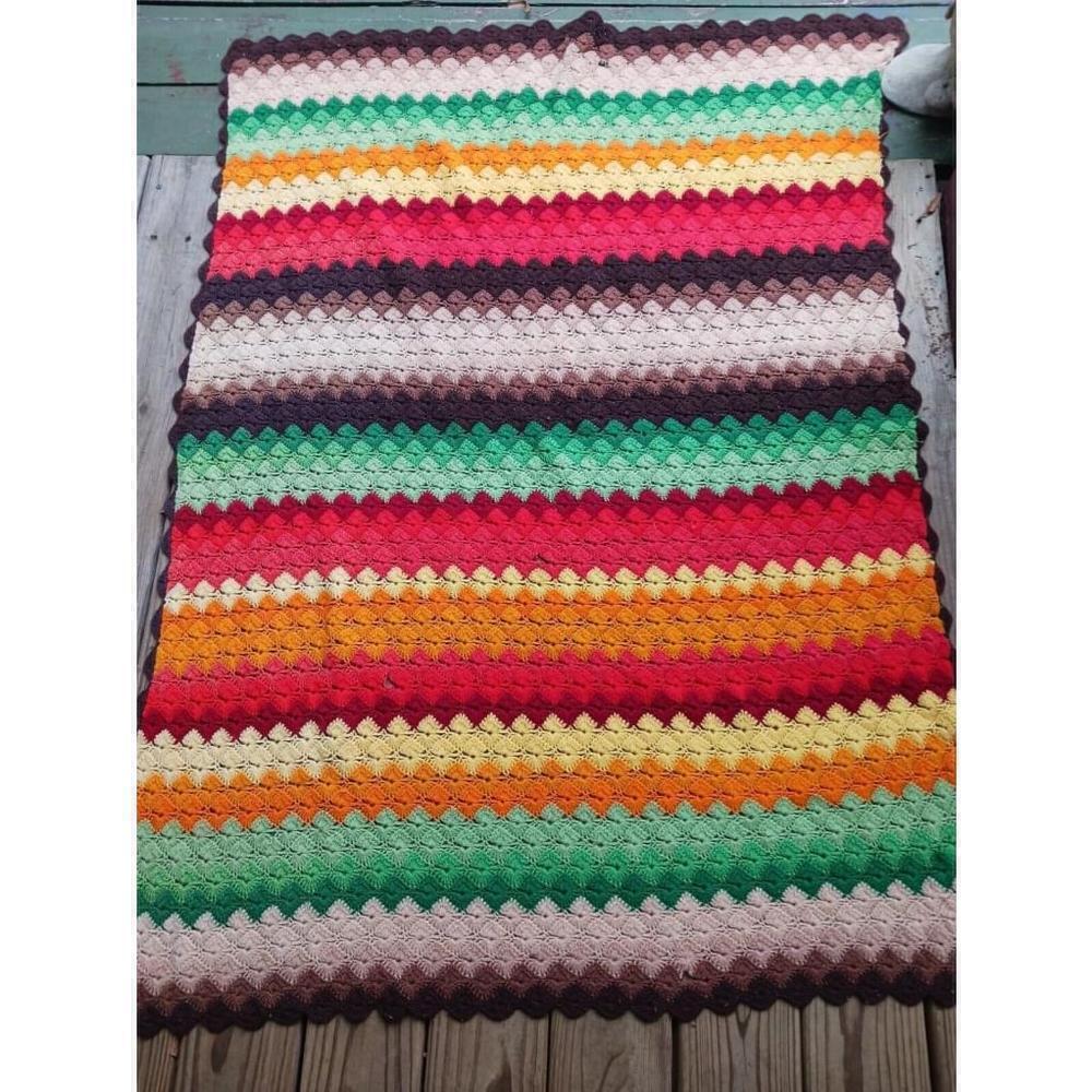 Handmade Knit Granny Stripe Afghan Blanket Red 58x44